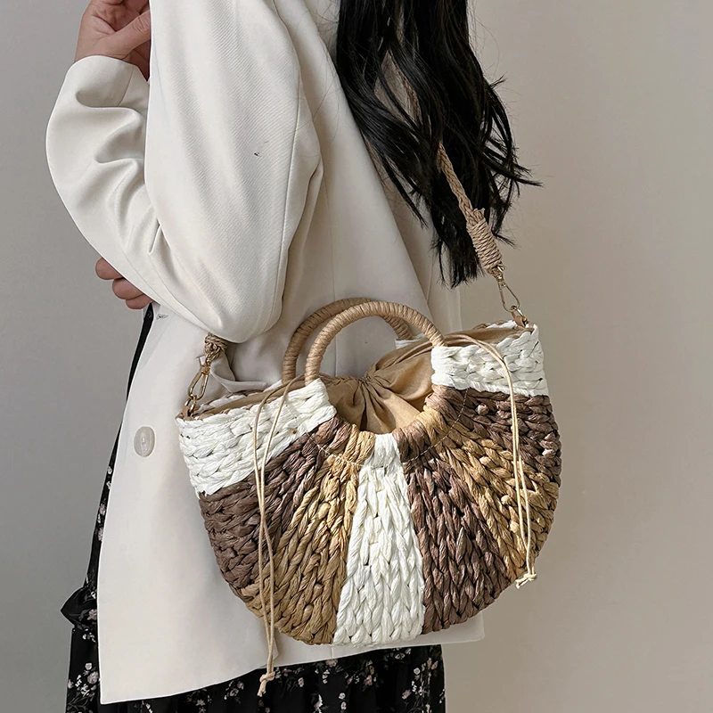

High Quality Women Small Straw Handbags Casual Ladies Crossbody Bags for Women Fashion Female Female Shoulder Messenger Bags New