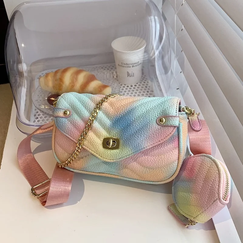 

2022 New Rhombus Embroidery Small Square Bag Simple European and American Shoulder Bag Retro Solid Color Messenger Female Bag