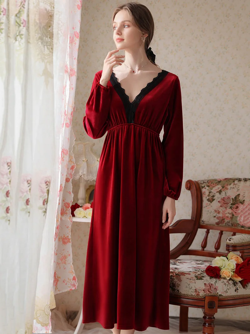 Women Autumn Winter Sexy Velvet Long Princess Nightdress Backless Velour Robe Courtly Style Vintage Nightgown Sleepwear Nightie