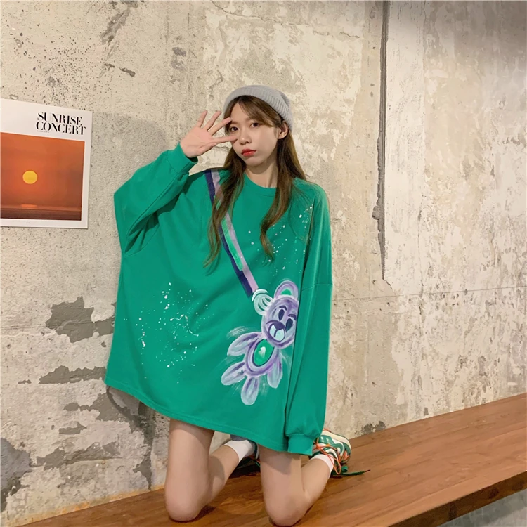 

1984 women Korean style loose bear print crew neck pullover Sweatshirts