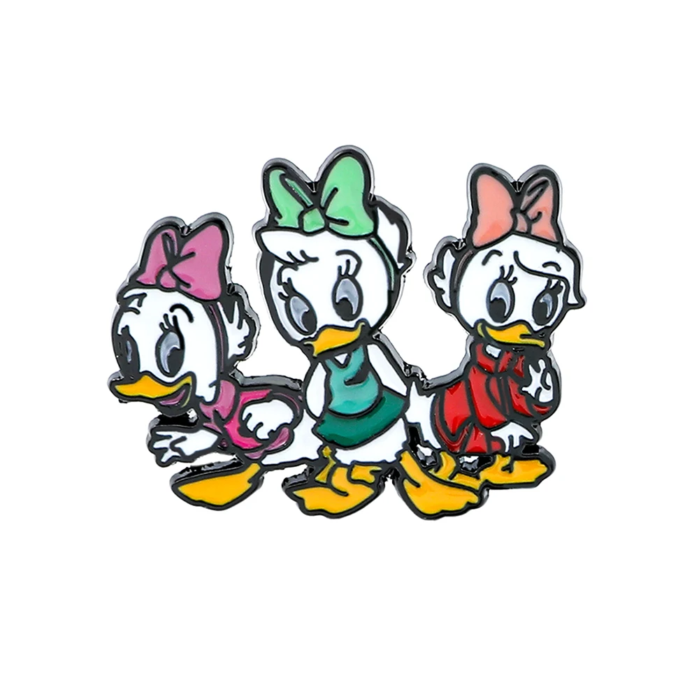 

Эмалированная брошь MINISO Дональд Дак