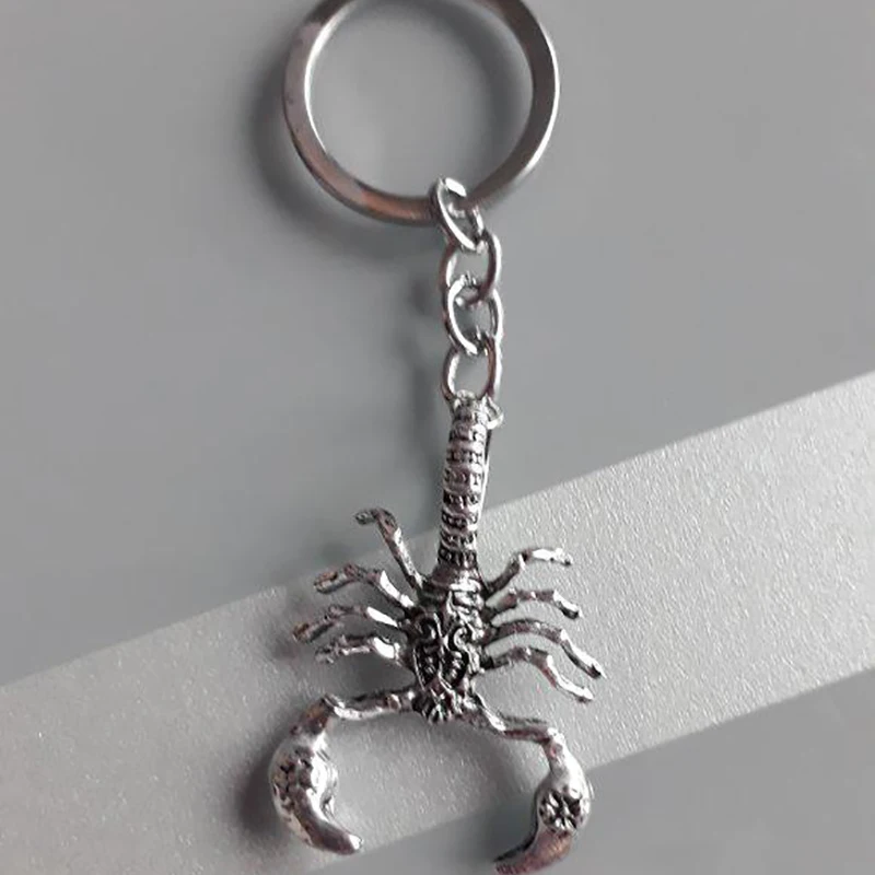 New Fashion Creative Retro Scorpion King Shape Keychain Personality Punk Animal Man Pendant Key Chain Chrismas Gift images - 6