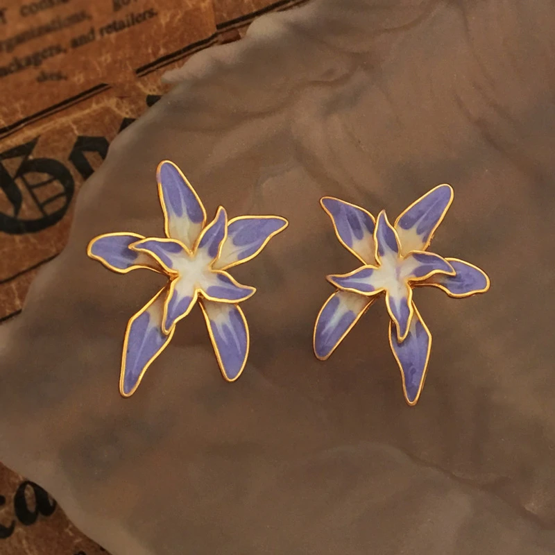 Серьги в стиле бохо с градиентом фиолетовые и белые цветочные серьги инстаграма