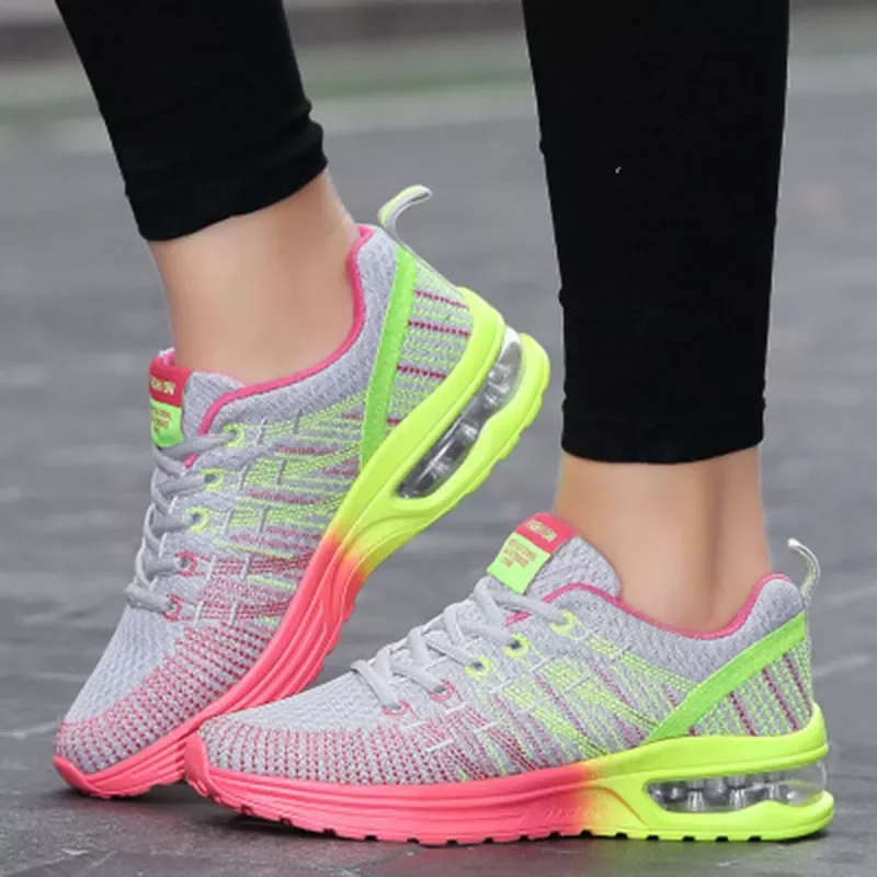 

2022NEW Shoes Woman Outdoor Breathable Comfortable Couple Shoes Lightweight Athletic Mesh casual Women High Quality shoes 2022