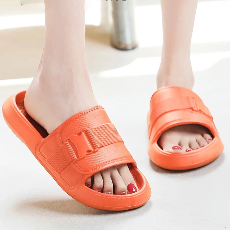 

EVA Soft Sole Indoor Slippers Women Men Summer Non-slip Beach Sandals Fashion Buckle Platform Flip Flops Flat Couple Shoes