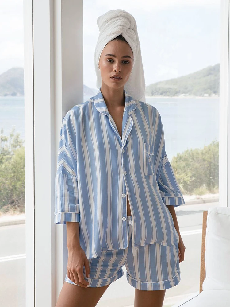 

Пижама Hiloc Женская Полосатая с карманами, свободная одежда для сна с принтом, однобортный короткий комплект с лацканами, одежда для отдыха с ...