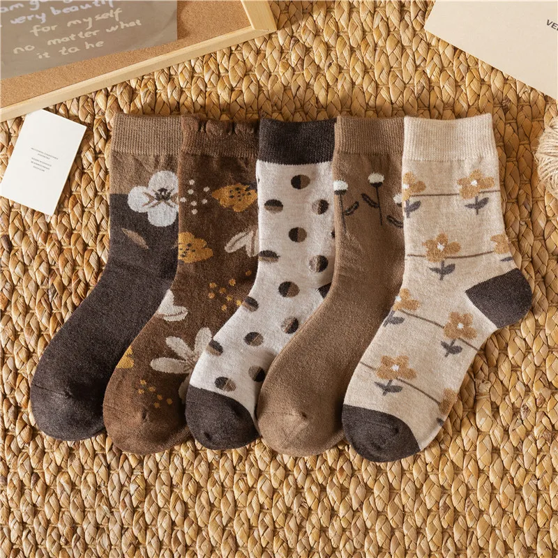 

Новые зимние кашемировые шерстяные носки для женщин милые японские милые носки для девочек винтажные термоноски Harajuku с цветочным принтом т...