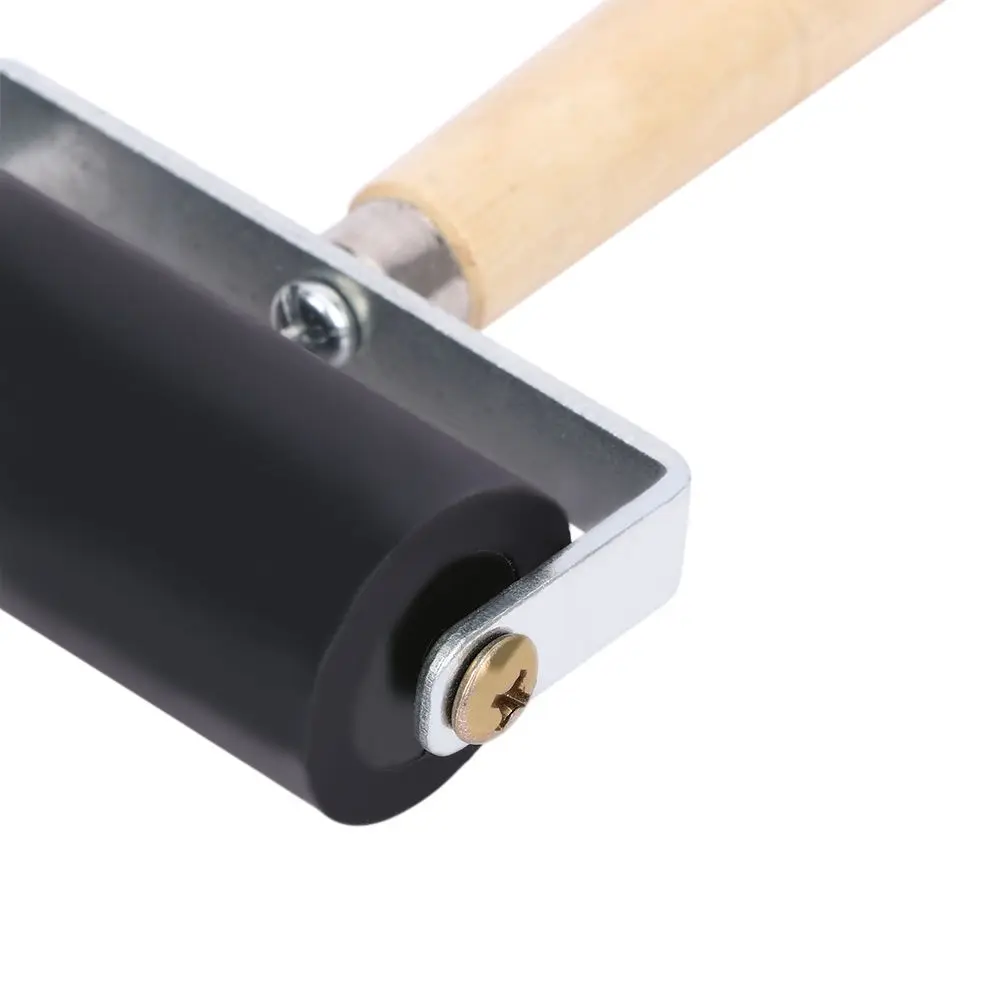 Рисунок 3 - Практичный резиновый ролик Brayer