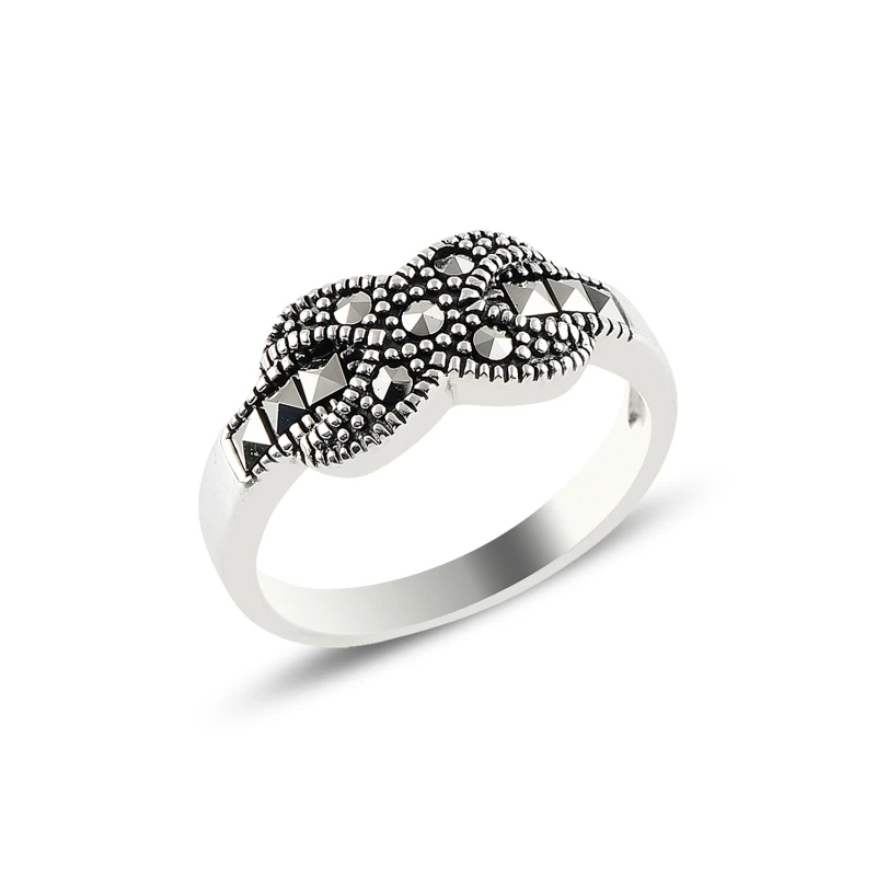 

Серебряное кольцо 925 пробы Marcasite