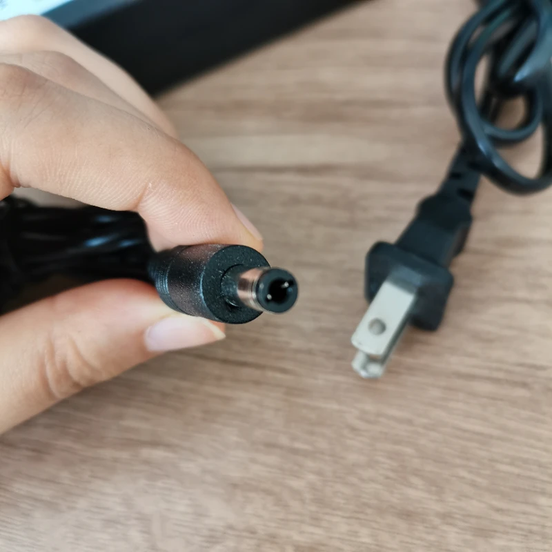 Fiber Fusion Splicer Charger Adapter DVP720/730/740/750 (12.6V 3A) DVP760/tumtec (15V 5A)