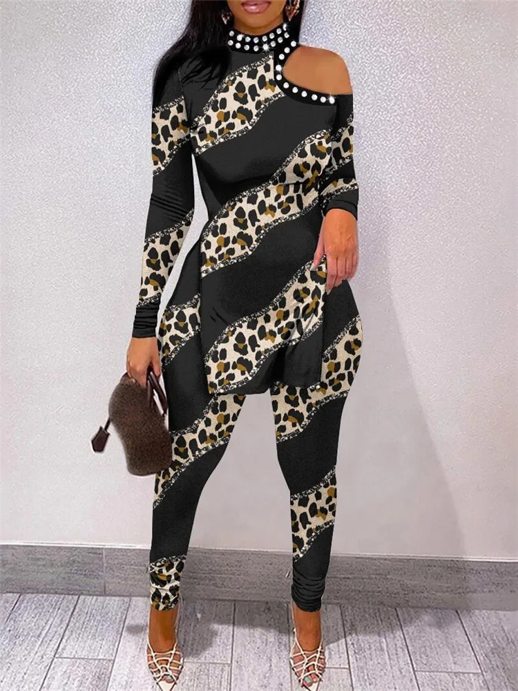 

Set Of Two Fashion Pieces For Women Long Sleeve Geo Print Split Hem Cold Shoulder Top & Pants Set Daily Tracksuit Frete Gratis