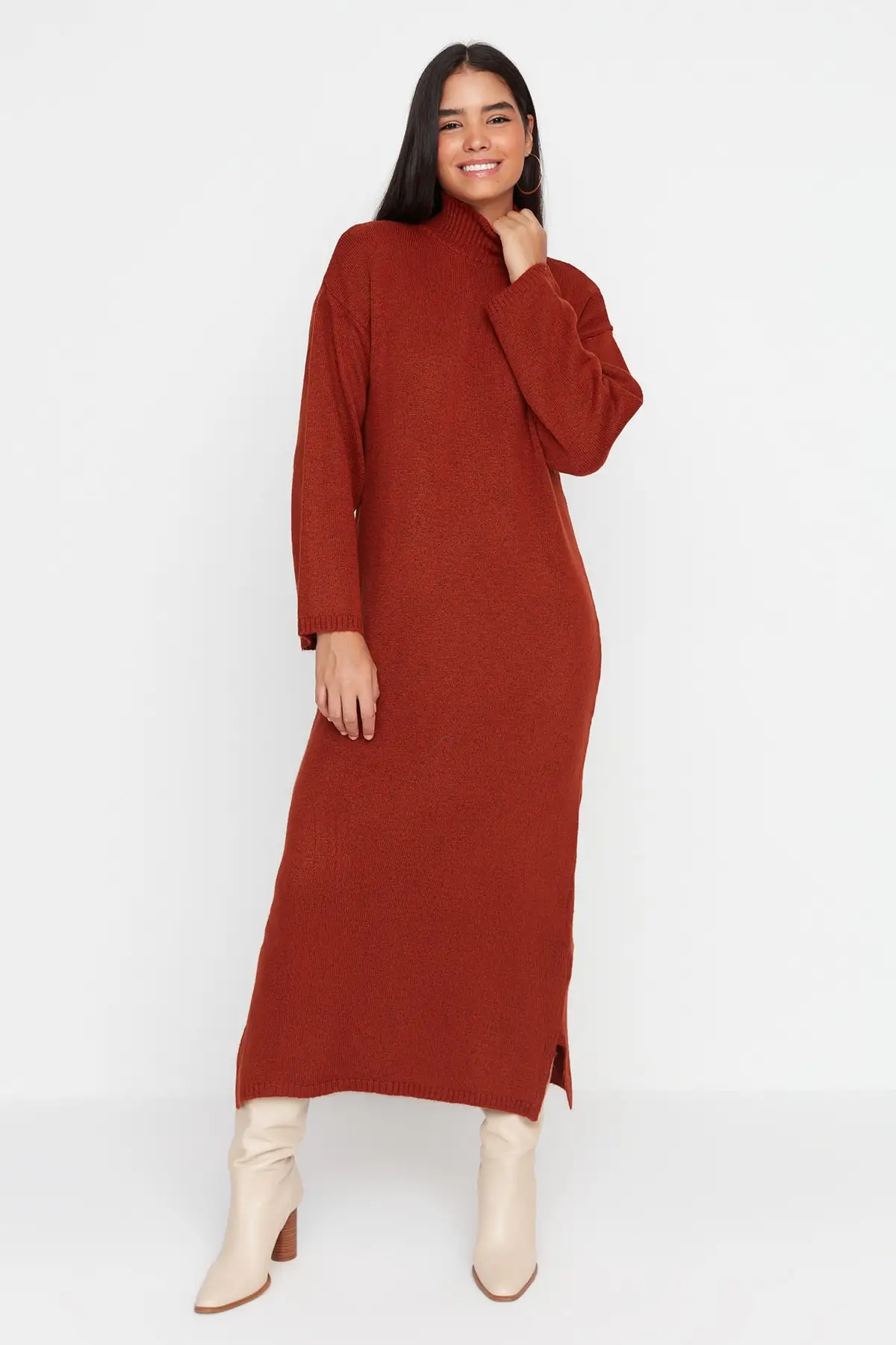 

Brown Soft Long Knitwear Dress TCTAW22EL0033