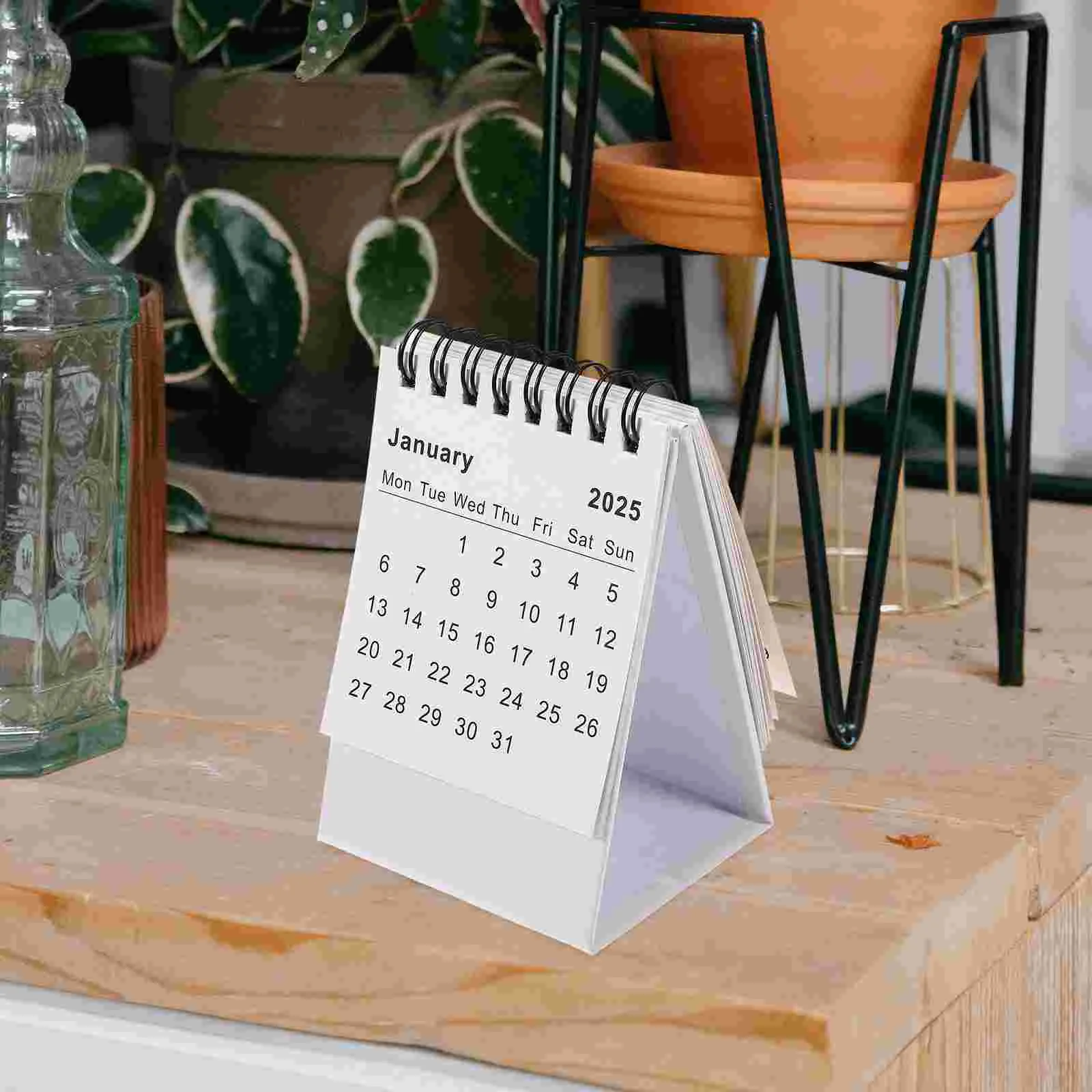 

2024 Mini Desk Calendar Desktop Decor Office Gift Convenient Home Household Exquisite Table Delicate 2025 Paper Standing