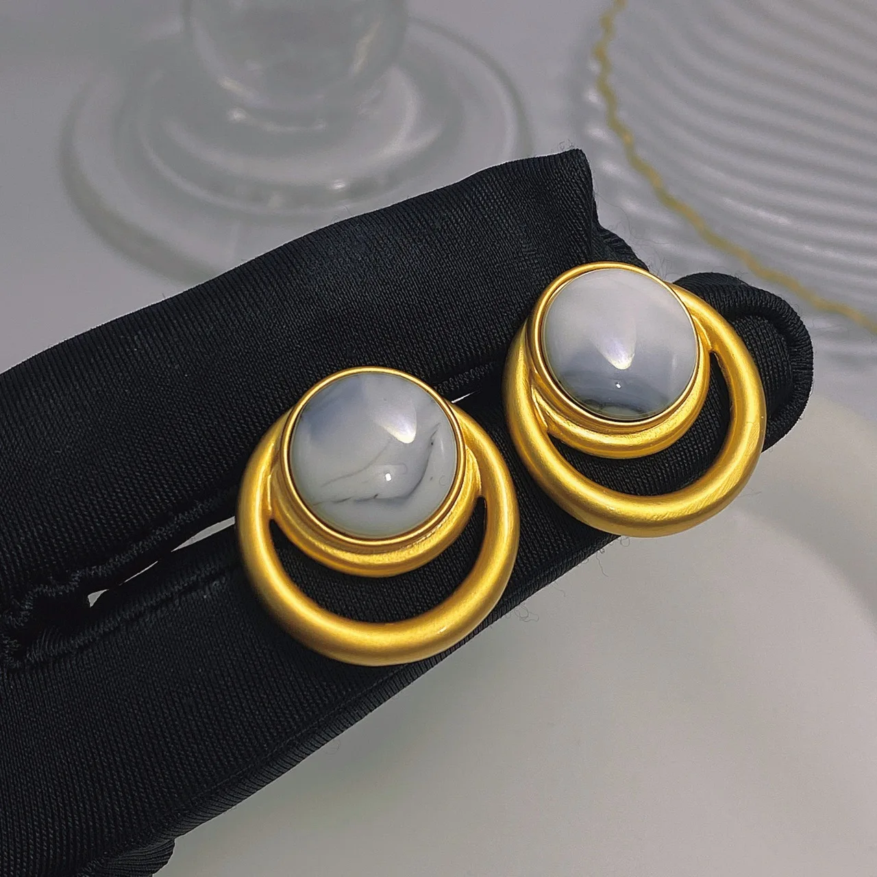 

Earrings French vintage multi-layer round studs everything matching ear accessories