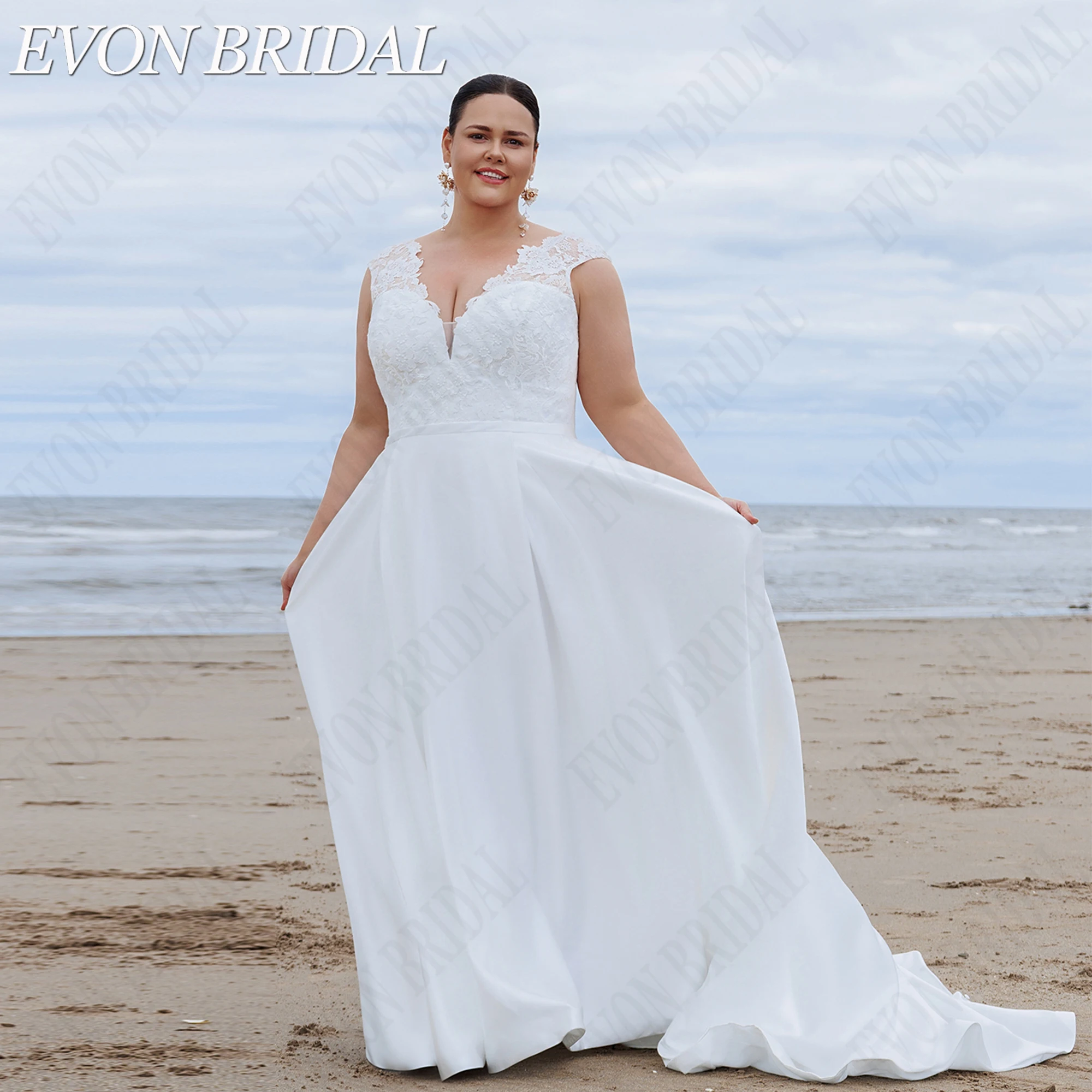 EVON BRIDAL Свадебное Платье Большие Размеры Тонкие Бретельки Кружевные Аппликации Атлас Классический А-силуэт Спина В Пол Шлейф На Заказ Для Пышных Женщин Свадьба Церковь Элегантное Праздник (art.: 3920dcdd7e102) - 3920dcdd7e102