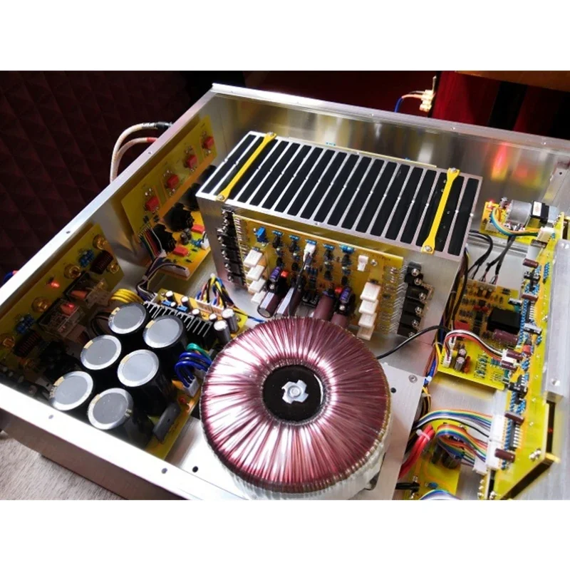 QUEENWAY YU-04 Clone Study E-600 настольный усилитель