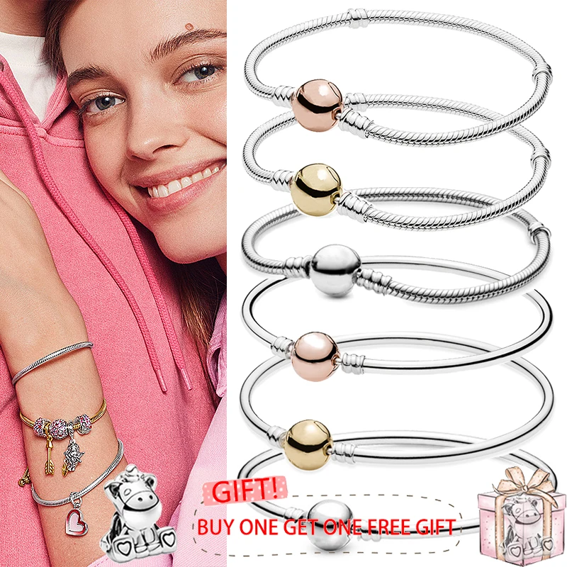

The New Pan 925 Silver Fashion Classic Round Button Snake Bone Bracelet Is Suitable For Women's Fashion Jewelry