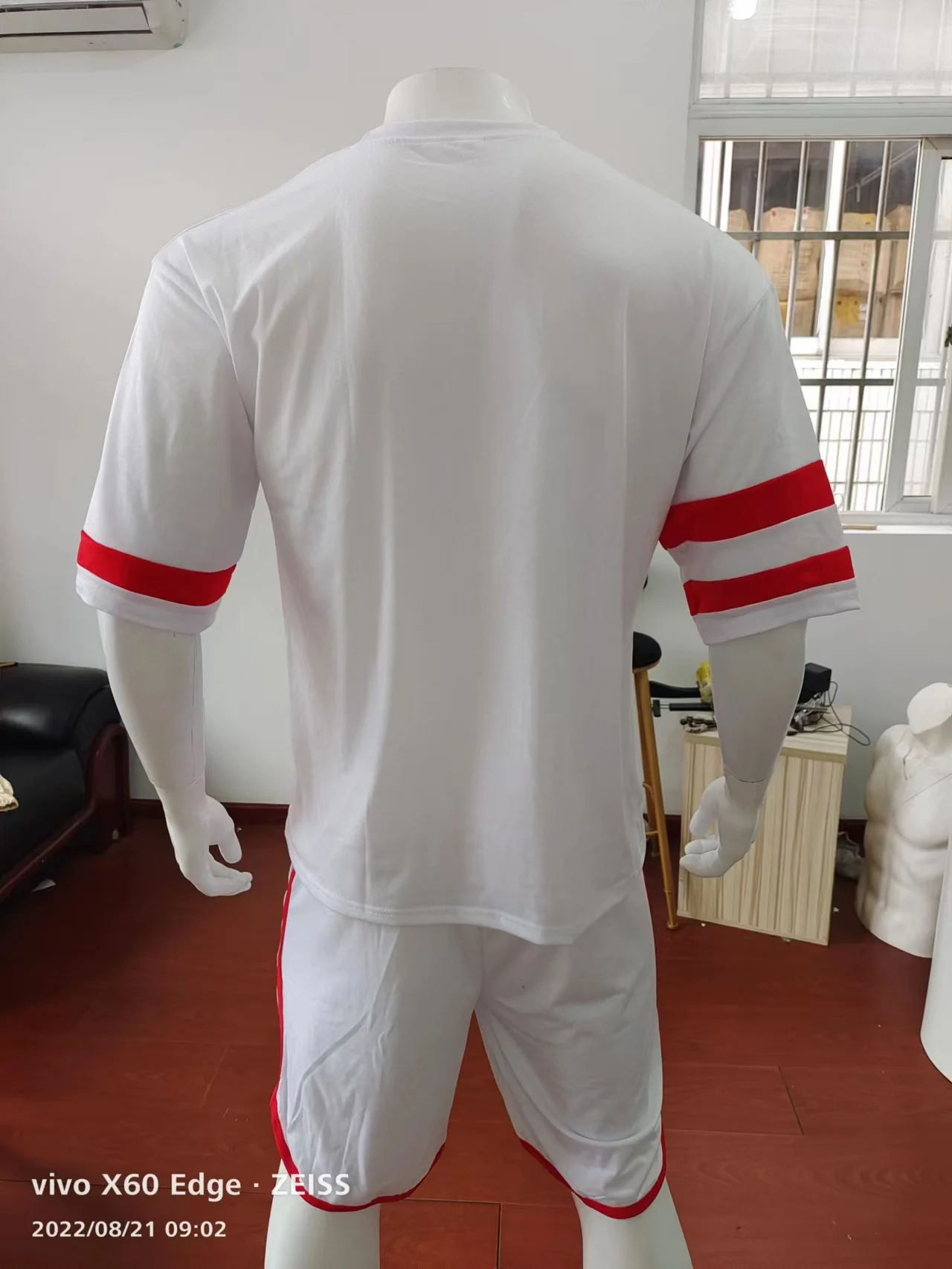 Men's Sports Leisure Fashion Set Summer New Colored Round Neck Short Sleeve Shorts Two Piece Set