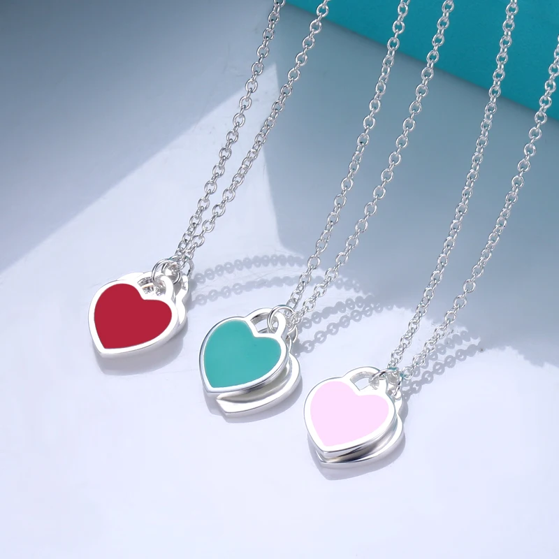 

TIF Love female collarbone necklace S925 sterling silver love light luxury niche design high-end Valentine's Day birthday gift