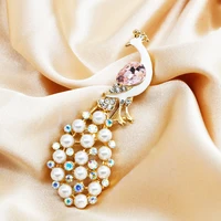 high end exquisite fashion colorful peacock brooch pearl oil dripping high end animal corsage