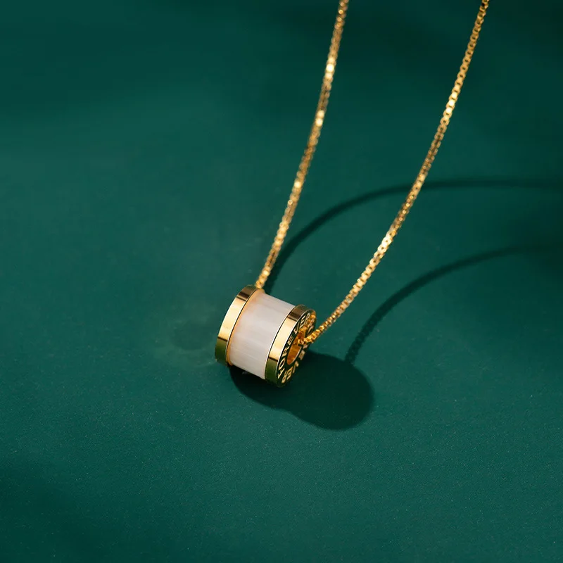 

Necklace Women's S925 Sterling Silver Rose Gold Plated Cat Eye Clavicle Chain Simple and Light Luxury Color Silver Necklace 2022