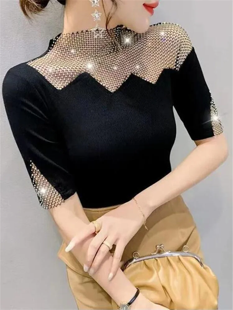 

Футболка женская с коротким рукавом, шикарный пуловер с вырезами, базовая одежда, топ с блестящими бриллиантами, на лето