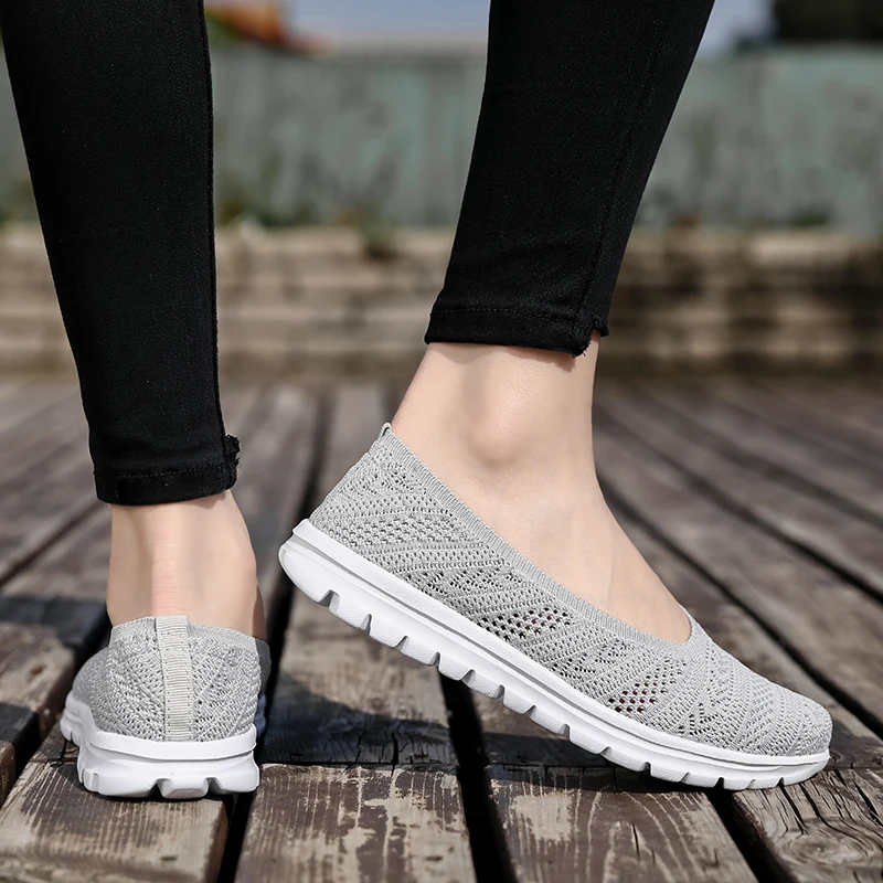 STRONGSHEN Women Sneakers Outdoor Slip-On Casual Mesh Shoes Summer Breathable Vulcanized Shoes Women Trainers Tenis Feminino
