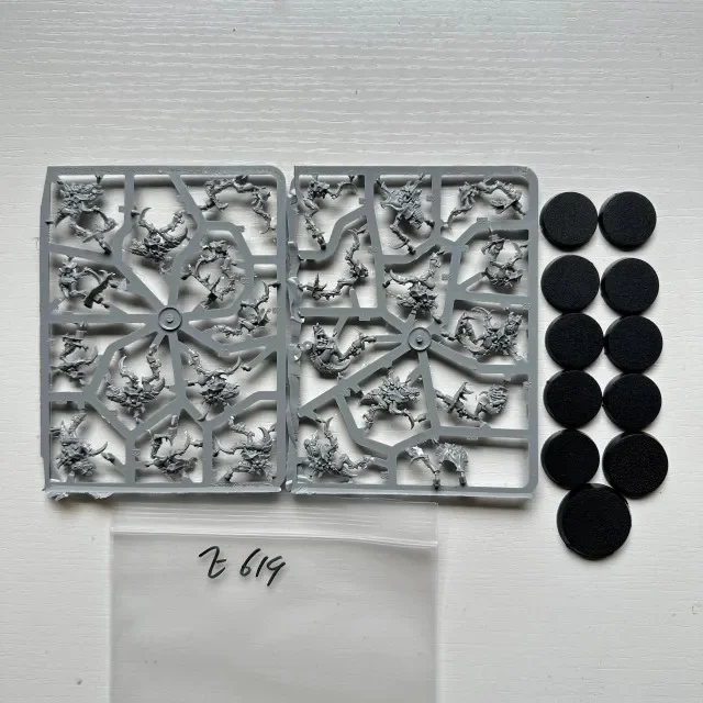 

Leviathan Terrans. Nerve Bugs. Resin Model Kit Unpainted E619 Board Game Wargames Garage Kits