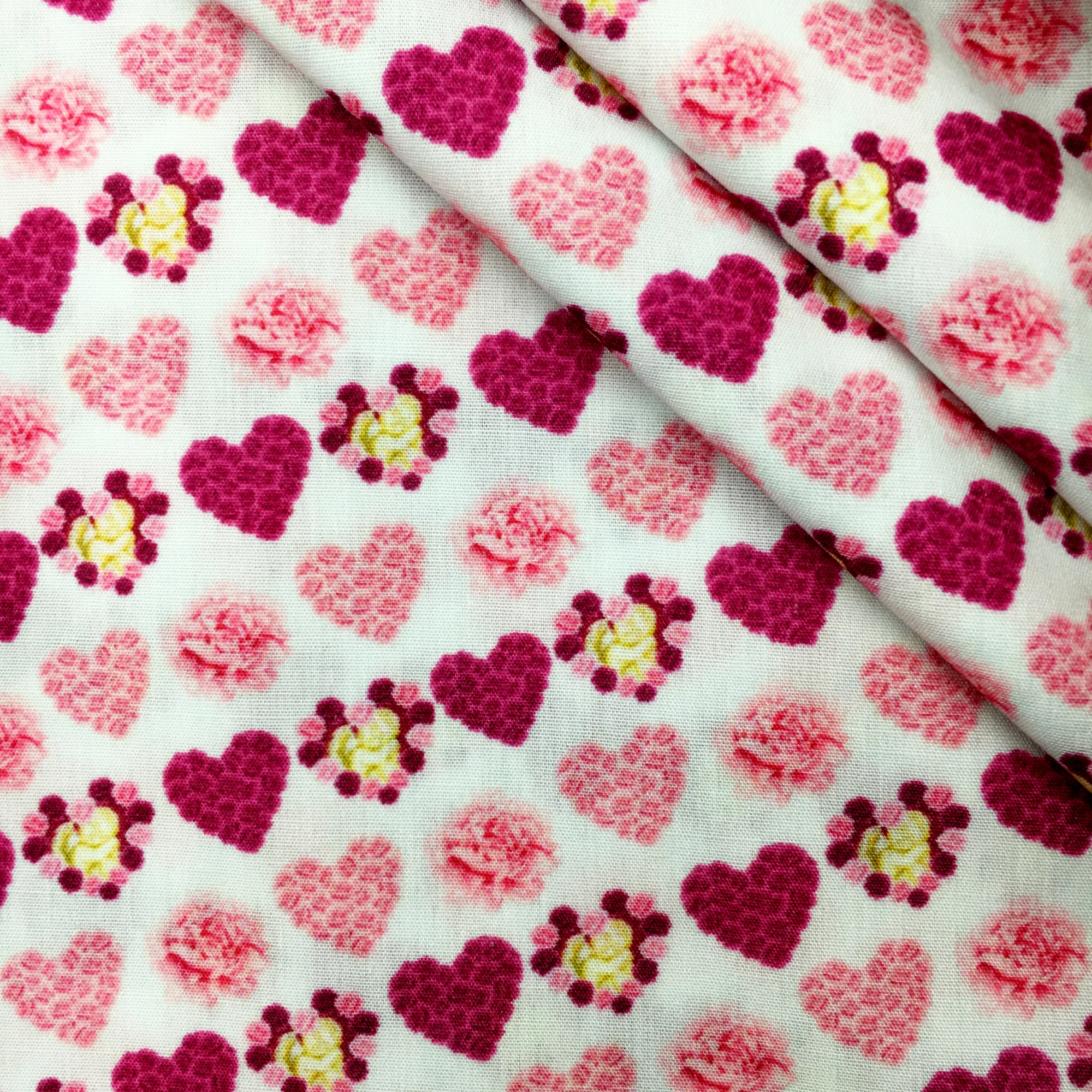 Ткань хлопчатобумажная с принтом божьей коровки 50*145 см |