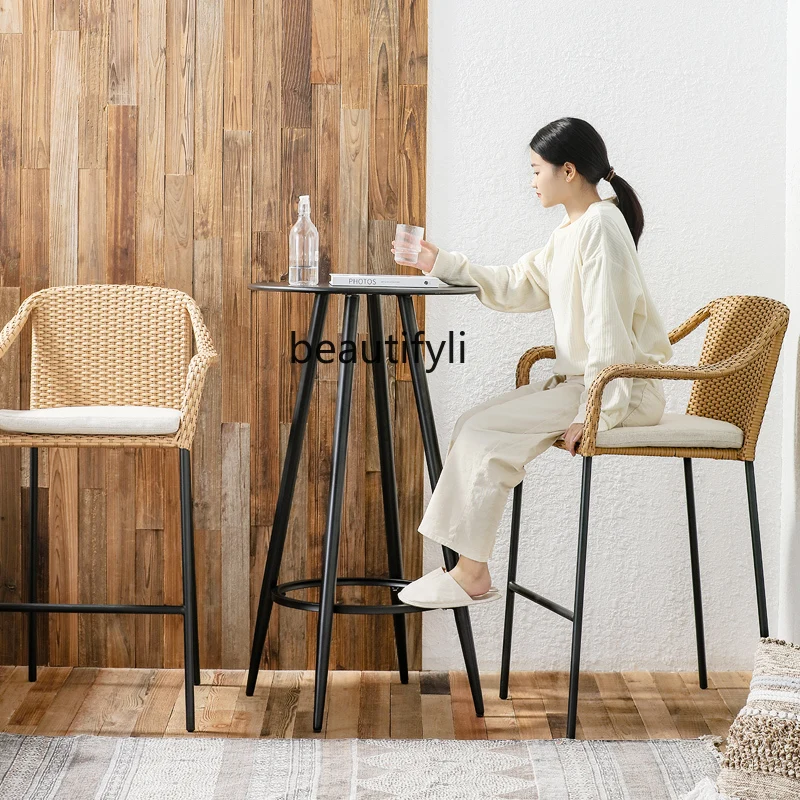 

Роскошный Балконный стол и стул zqLight, водонепроницаемый и солнцезащитный, для маленькой квартиры, для отдыха, ротанговый барный стол с высок...