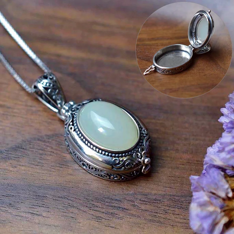 Retro Inlaid With Jade Pendant Aromatherapy Pendant Locket Necklace Pill box Necklaces Exquisite Handicraft Jewelry Accessories
