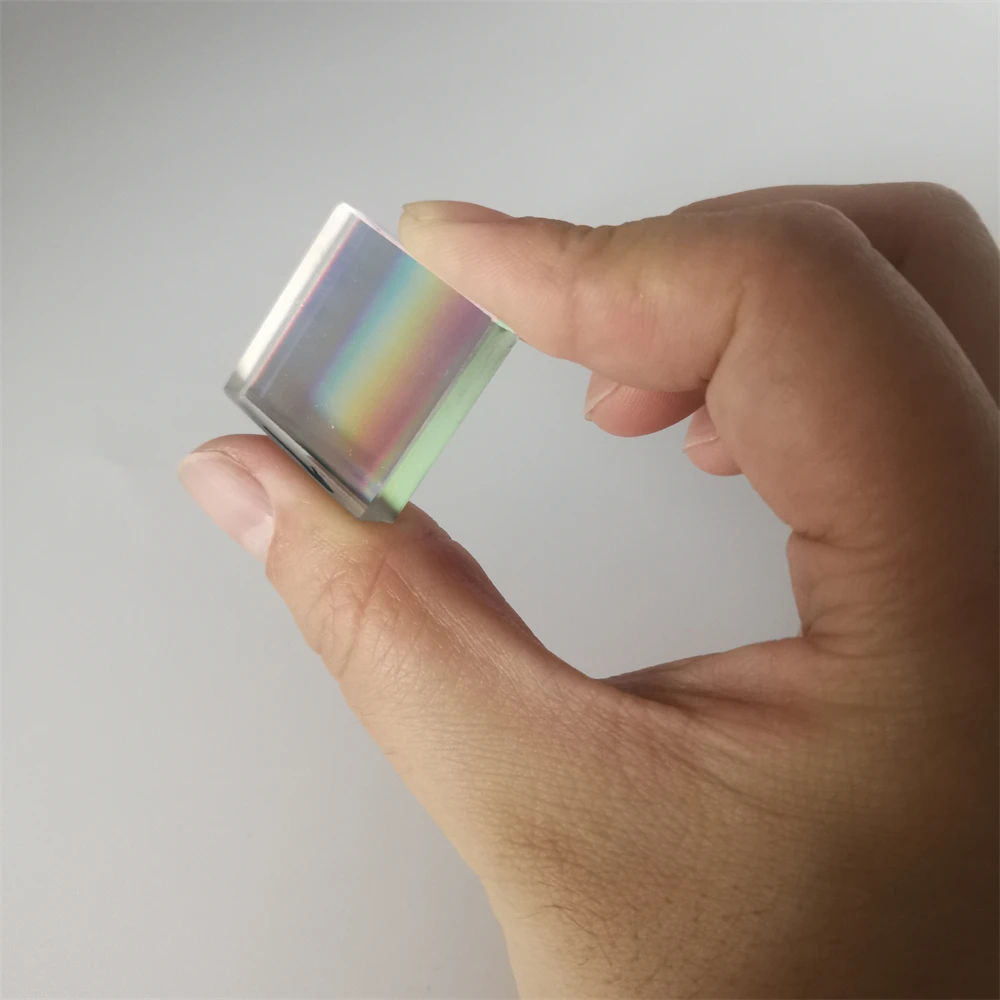 

12.5x12.5x6mm K9 Optical Glass Flat Reflection Diffraction Grating 1200 Lines Blaze Wavelength 250nm