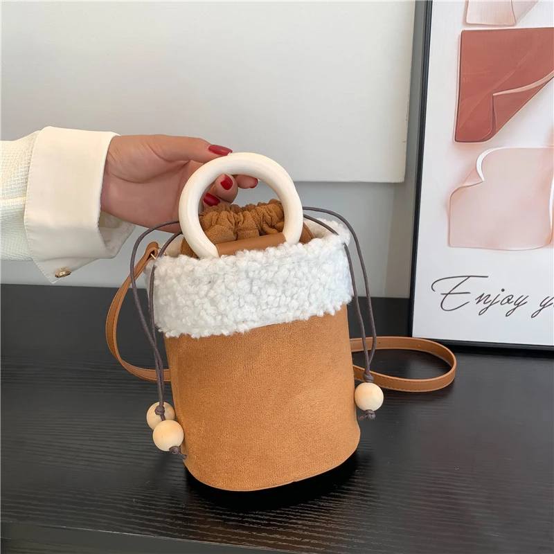 

Crossbody Single Shoulder Strap Small Handbags Women Fashion Designer Female Buckle Bucket Bag Matte PU Material for Shopping