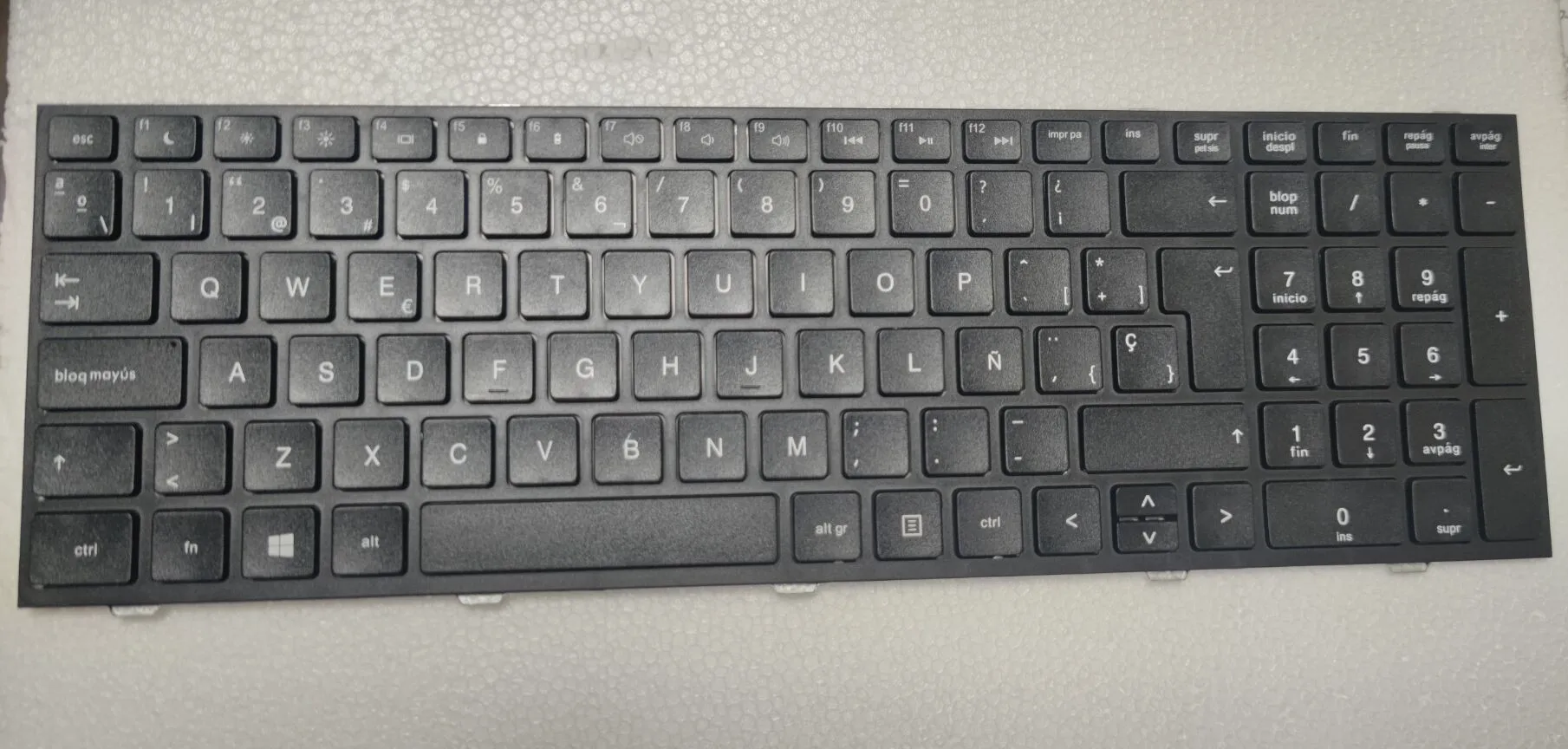 

NEW Keyboard For HP Probook 4540 4540s 4740 4740s 4545 4545s Black Spanish Layout black frame