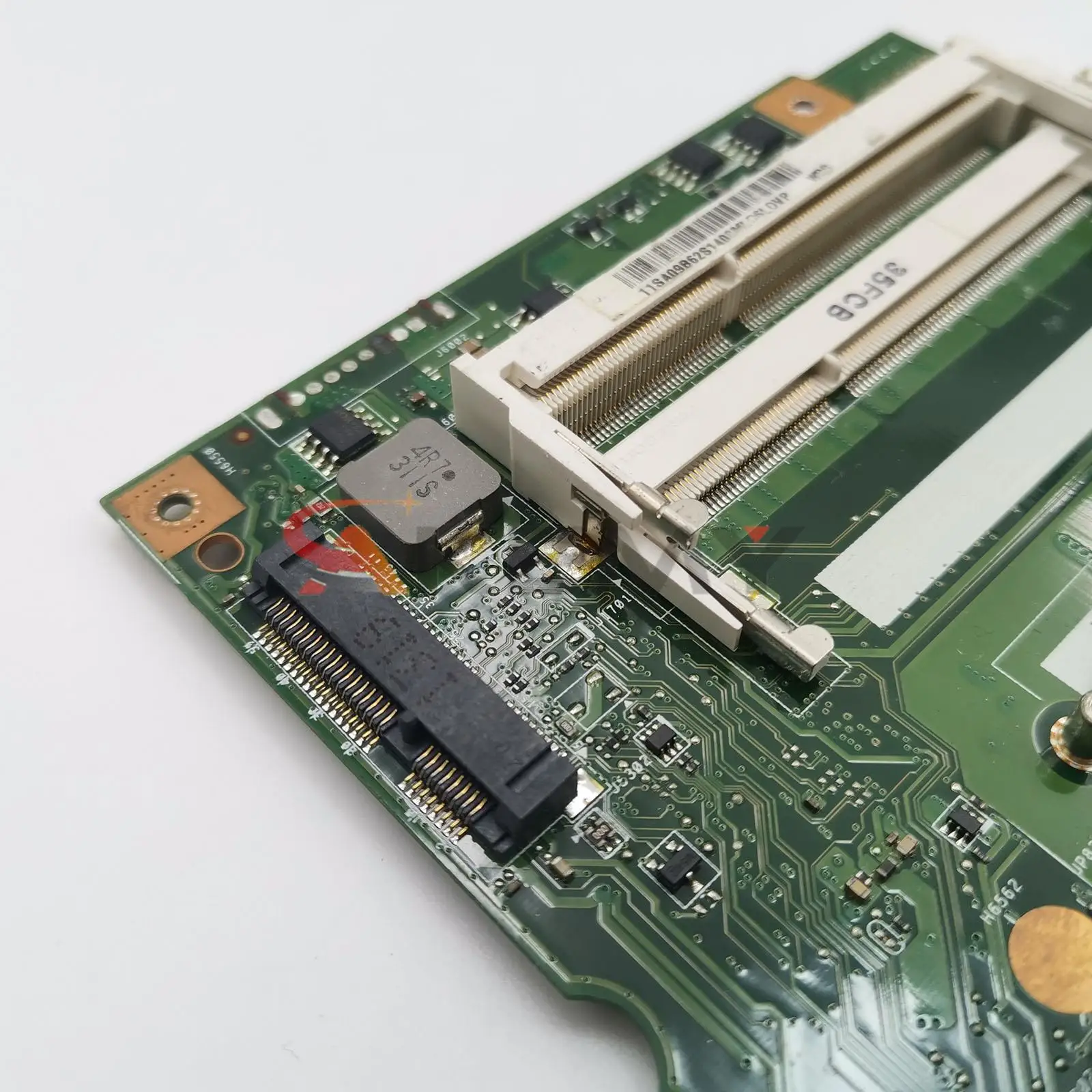 Рисунок 6 - Материнская плата 11S90004376 для