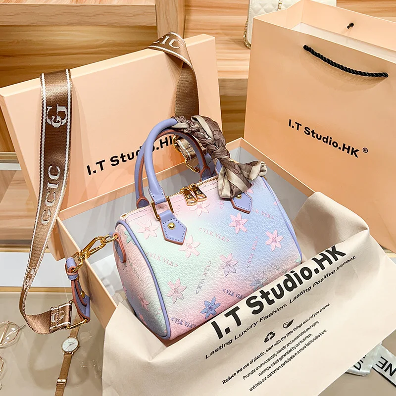 

Роскошные брендовые сумки для женщин, новинка 2023, Модная Портативная вместительная сумка из натуральной кожи с принтом на одно плечо, с диагональным промежутком, Gg