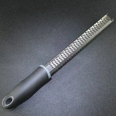 Wine Art Lemon Grinding Powder Grater Peeler Cheese Scraping Dandruff Cocktail Decoration Tool