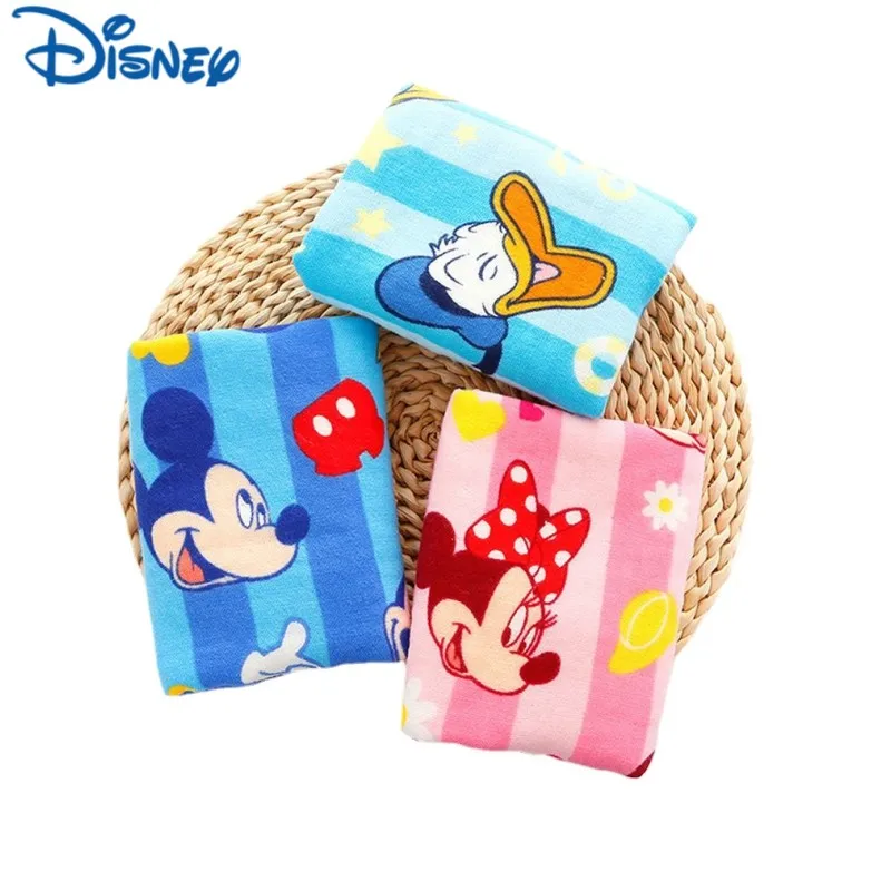 

Disney animation peripheral Mickey Minnie Donald Duck kawaii gauze towel pure cotton absorbent soft cartoon face towel wholesale
