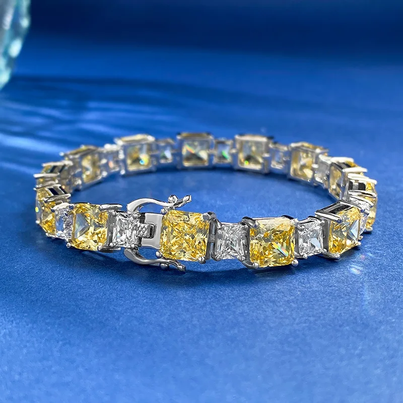 

Женский браслет из серебра 100% пробы, с топазом