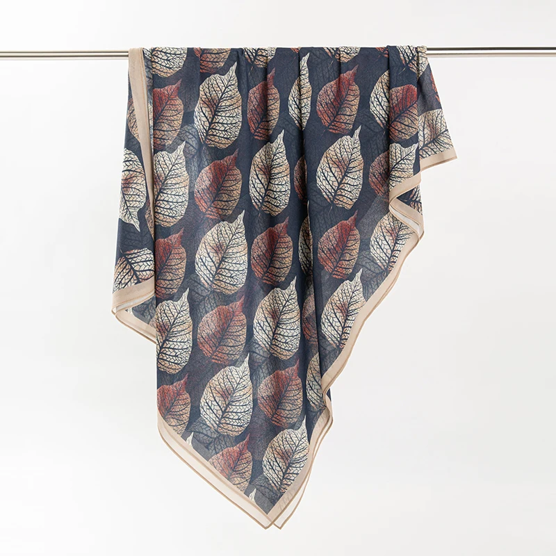 Женский шифоновый шарф с винтажным градиентным принтом в виде листьев