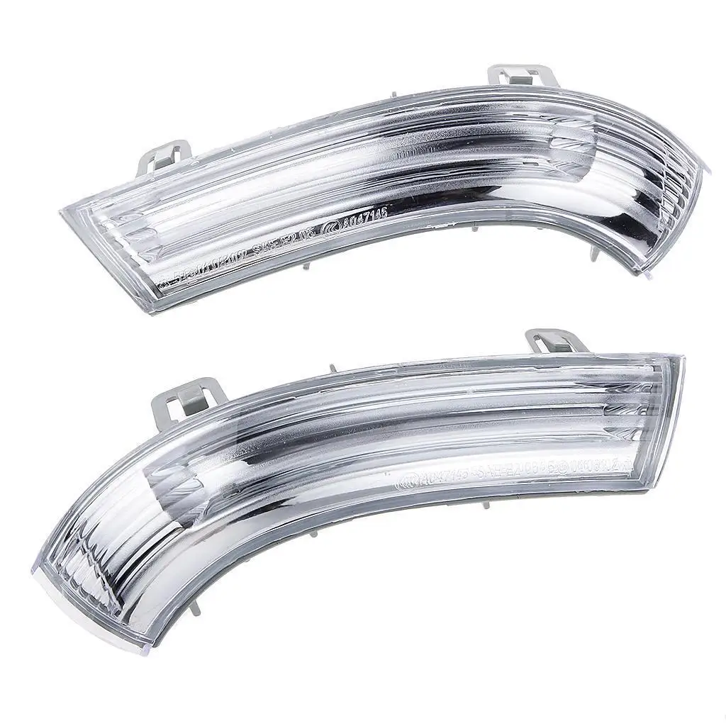 

1 пара боковых зеркал с подсветкой