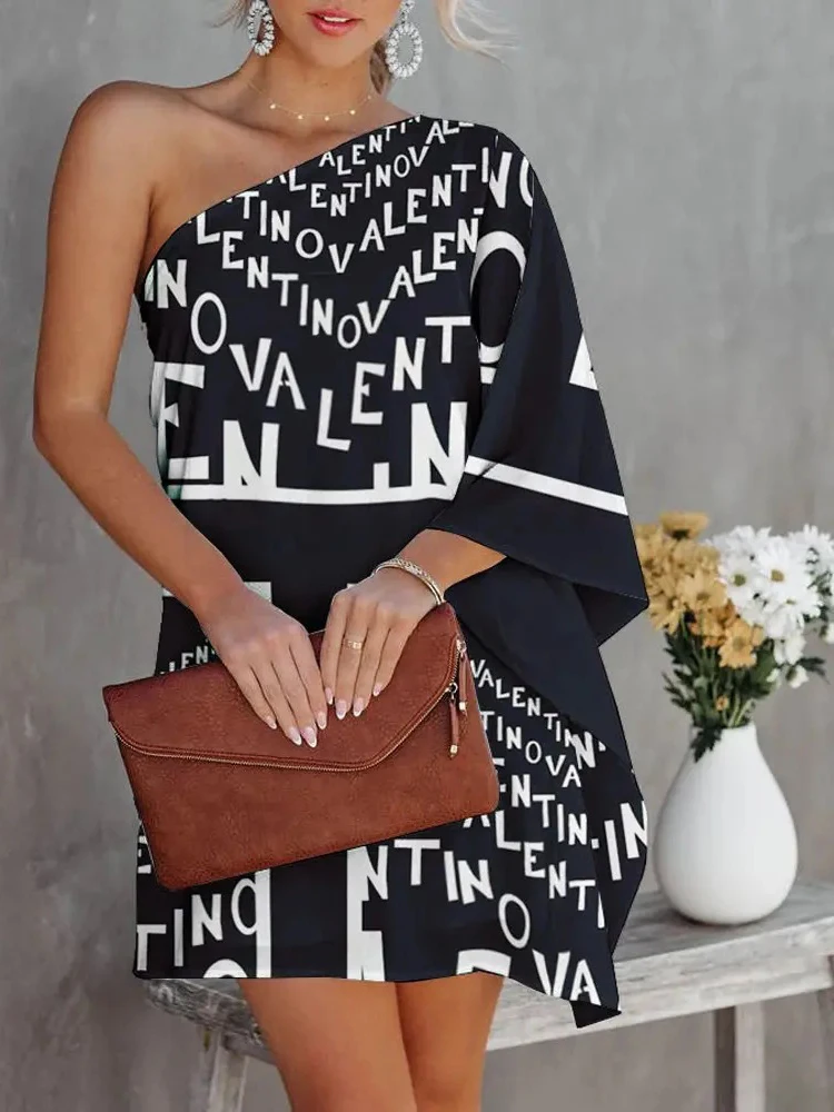 

Вечернее платье с длинным рукавом женское, летнее, с открытым плечом, с буквенным принтом, с оборками