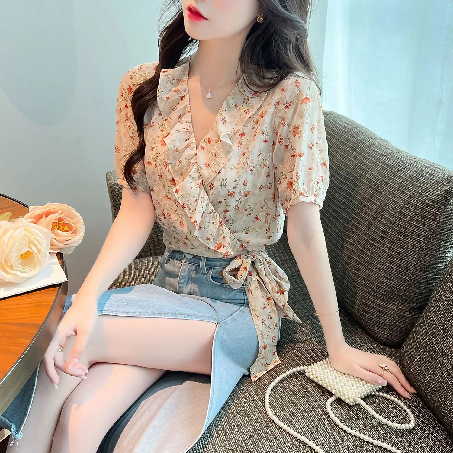 

COIGARSAM Shirt Womens Tops Summer 2022 Ruffles Embroidery Floral Print Puff Sleeve V-Neck Women Shirts Dropshipping