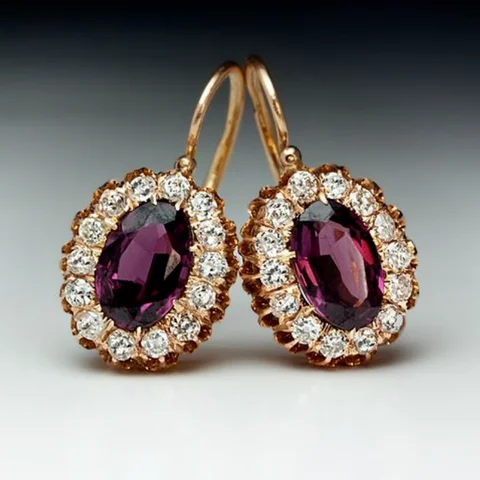 Серьги-подвески NovoPublic золотые с красными камнями