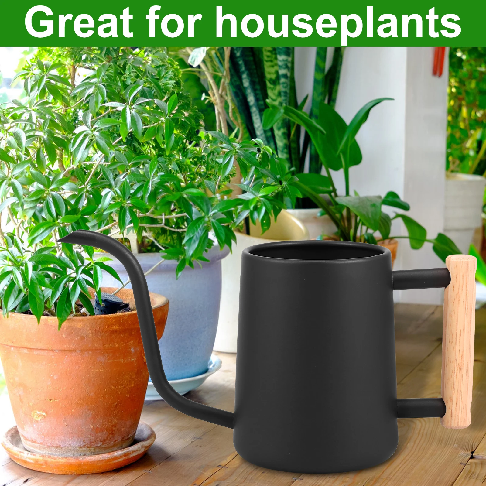 Маленькая лейка Leika объемом 1 л с деревянной ручкой длинная насадка из