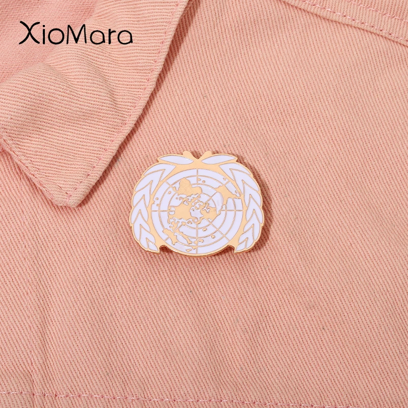 

Olive Leaf Globe Badges Enamel Pin Peace Decorative Clothes Schoolbag Brooches Gift For Women Girls Birthday Jewelry