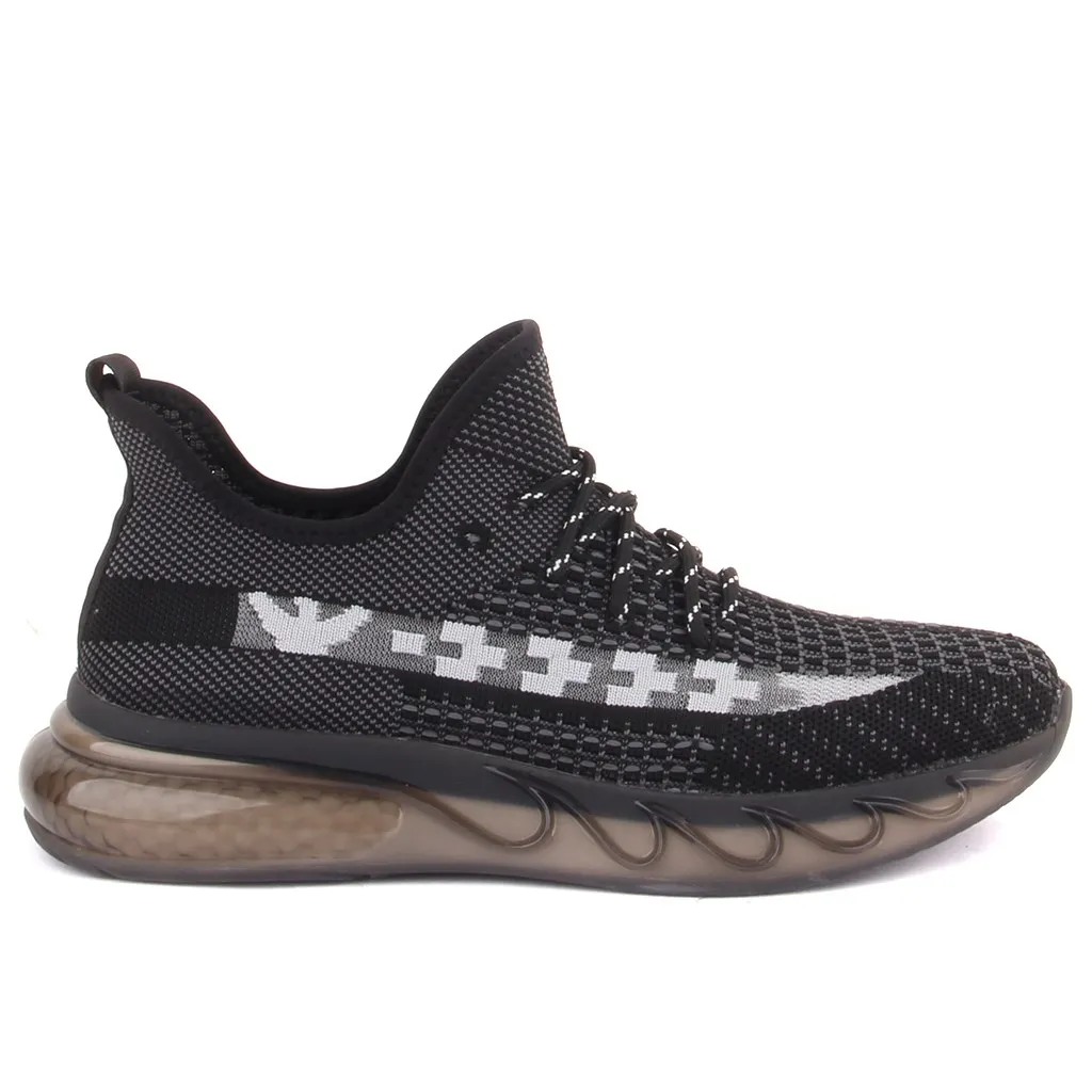 

Guja-Black Textile Lace-Up Men Sneaker