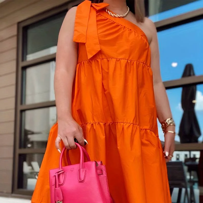 

Женское платье на одно плечо, с открытой спиной