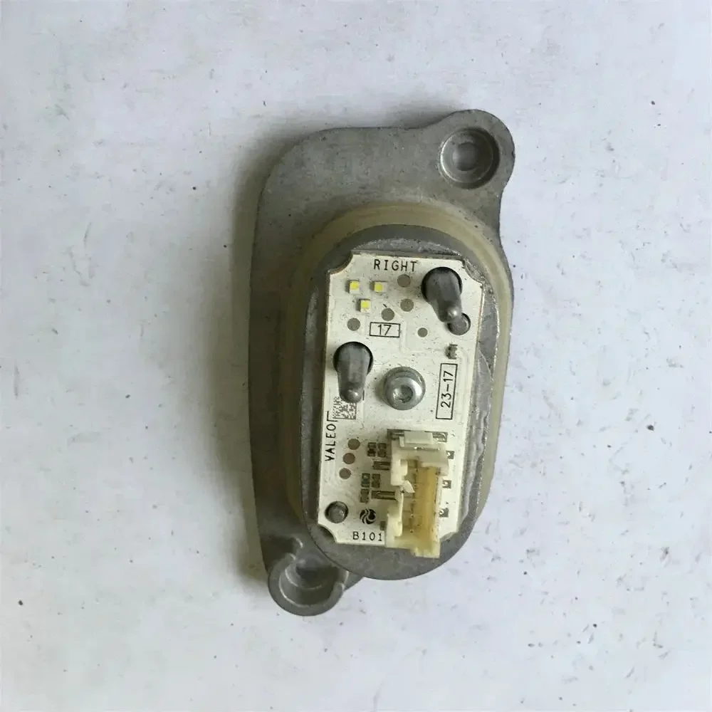 Оригинальная ксеноновая фара 90070223 Для 2017 AUDI A3 Источник света лампы LED Блок 8 В 0998473