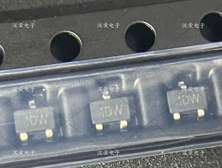 

Новые оригинальные BC846W, 100 BC846W 1DW [TRANS NPN 65V 0.1A SOT323], 50 шт./1000 шт./115 шт.
